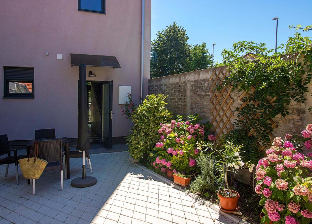 Nana / Sobe & Apartmani Valjevo Exterior foto