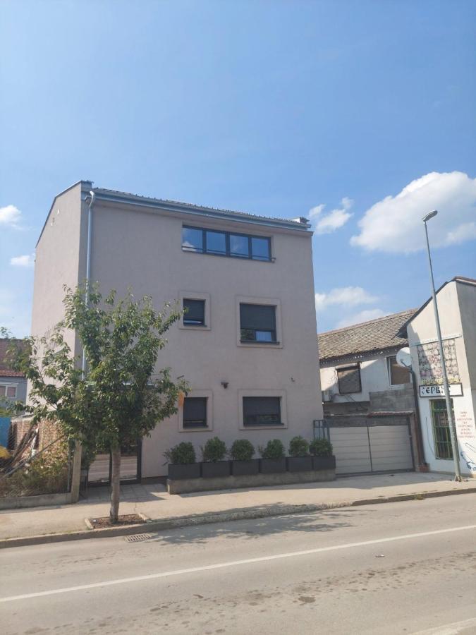 Nana / Sobe & Apartmani Valjevo Exterior foto